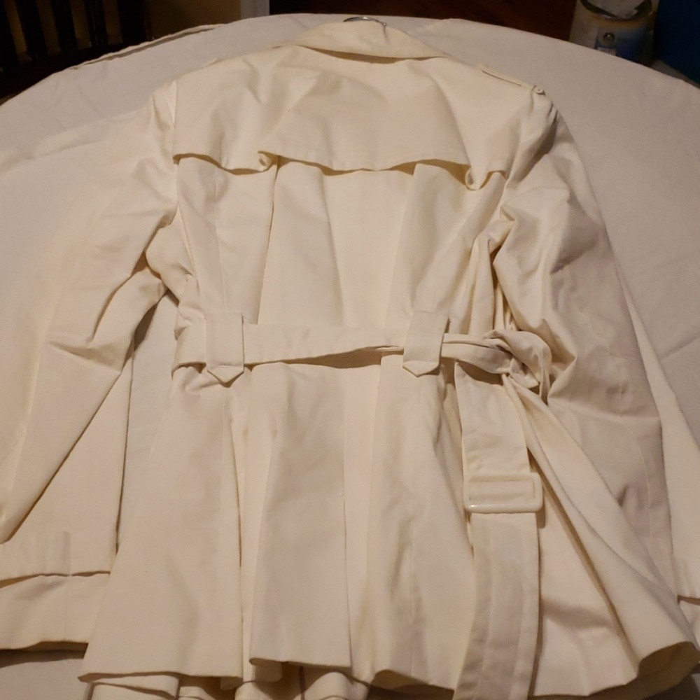 Jacket - Picture 5 of 8